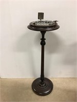 Wood pedestal ashtray