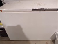 Signature Deluxe 23 Deep Freezer