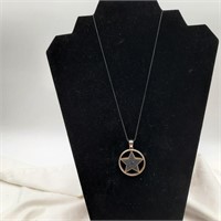 Gold Circle & Sparkly Black Star Medalion Necklace