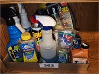 FLAT CLEANING SUPPLIES