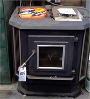 PELLET STOVE*****NEEDS TO BE UNHOOKED