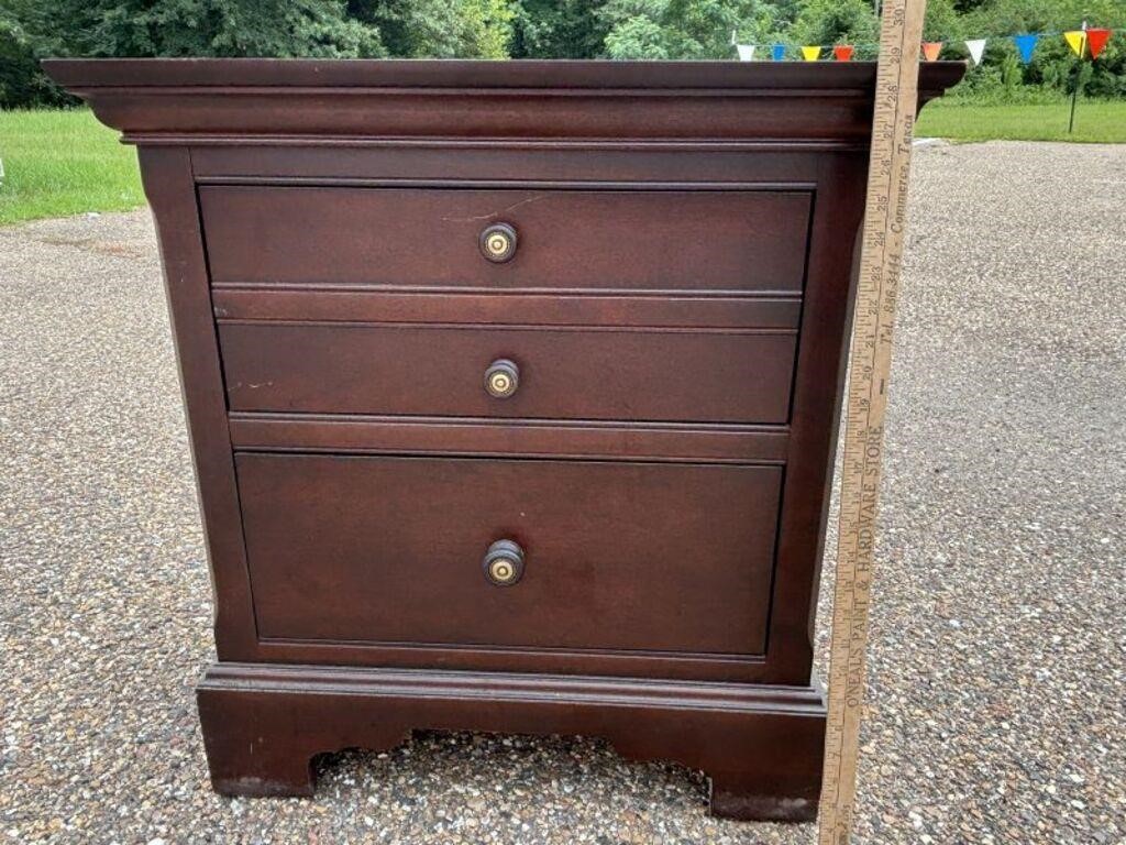 Vintage Night Stand/End Table