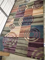 Mohawk rug 63 x 94 good condition