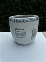 10" x 10" Gray on White Oriental planter