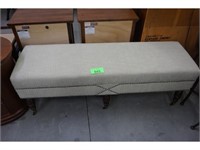 PADDED BENCH WITH CASTERS 60" X 19" X 22"
