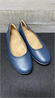 Naturalizer Woman's Navy Blue Shoes Size 7.5