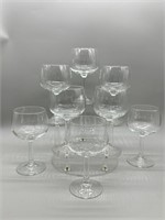 Grand Vin Ballon.  
Eight Oversize Wine Glasses