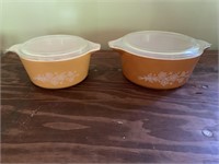 2 butterfly gold, casserole dishes (lid chipped)