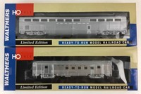 (2) Walthers Santa Fe Ho Scale Train Cars