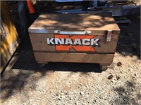 KNAACK WATCHMAN II STORAGE BOX