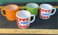 Lot Of 4 Vintage Coffee Mugs Glass Usa