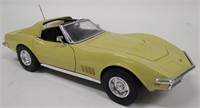 ERTL 1968 Chevrolet Corvette 1:18 Die Cast
