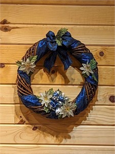 Wooden Grapevine Winter Wreath