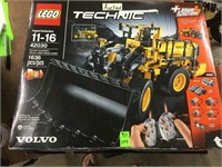 Lego technic Volvo all pieces in box