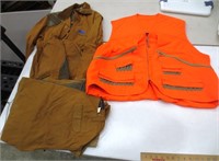 King size hunting clothes, orange vest is 4XL