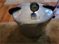 Sears pressure cooker - canner with giggler