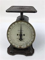 Vintage Columbia Family Scale