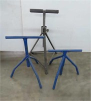 3- Adjustable Infeed Stands