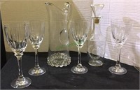 Glass and crystal lot, one etched glass