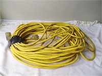 100 Ft Heavy Duty Extension Cord