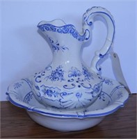 Lot #2013 - Portuguese blue and white floral