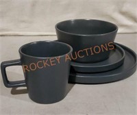 Stoneware Dinnerware