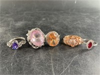 5 Beautiful sterling silver rings with some precio