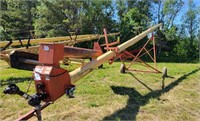 Westfield 10x 61 Swing Hopper Grain Auger