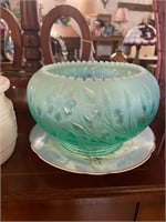 Beautiful Vintage 7” Green Opal Fenton Bowl