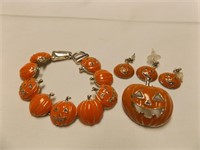Halloween bracelet and earring and pendant set