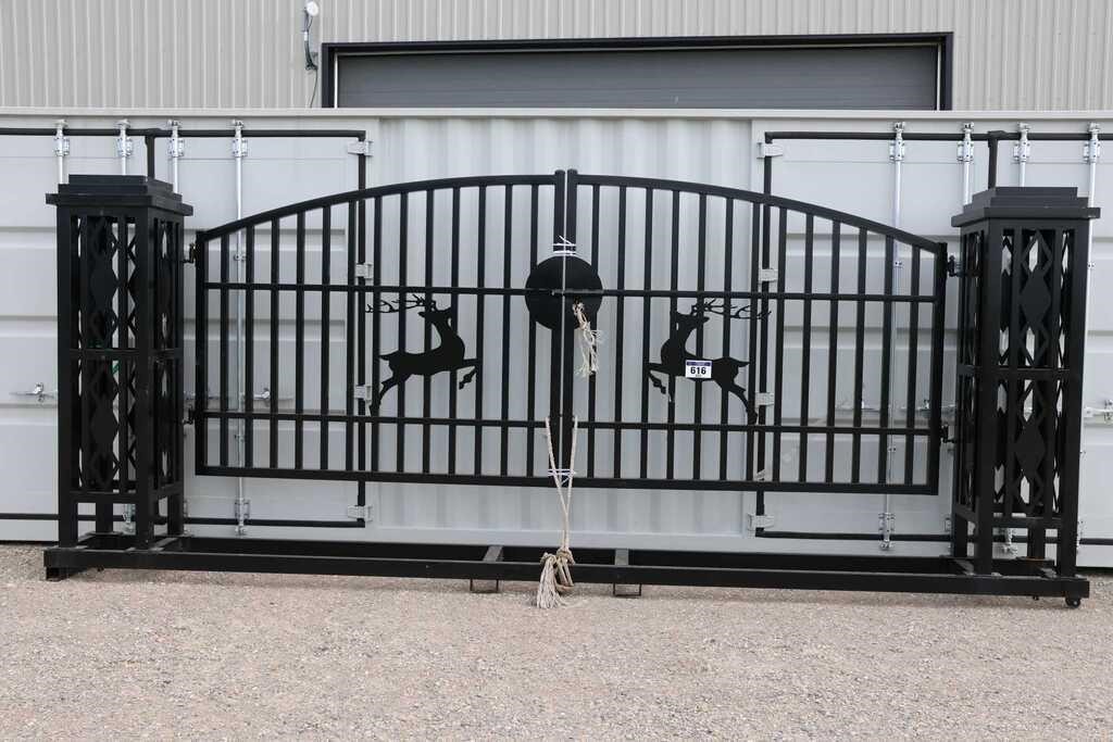 SET OF DRIVEWAY GATES