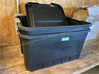 2ct Sterilite 19Gal Heavy Duty Totes (cracked lid)