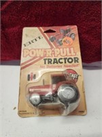 1/64 Ertl Power Pull Tractor