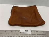 6"x5 1/4  Brown Leather Zipper Bag Pouch