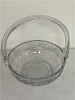 Heisey glass basket 9”