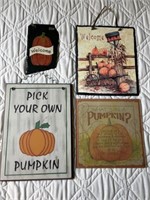 4-Pumpkin Theme Wall Hangings (2 on slate)