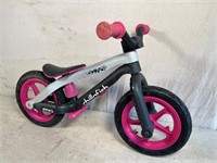 toddlers bicycle