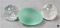 Globe & Green Glass Paperweights / 2 pc