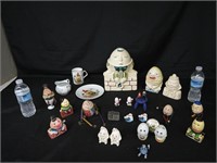 HUMPTY DUMPTY NOVELTIES-SALT & PEPPER SHAKERS+