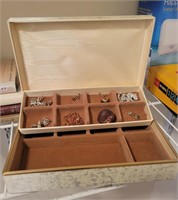 Jewelry box with contents.