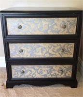 Hooker Furniture Corp-3 Drawer Chest