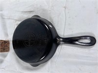 Griswold Cast iron Skillet