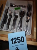 Stainless flatware