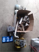 BOX OF STAINLESS FITTINGS VARIOUS SIZES