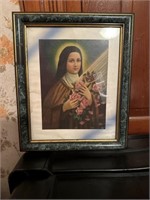 2 pictures of Therese of lisieux with chair