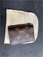 Possible reproduction Louis Vuitton bifold wallet