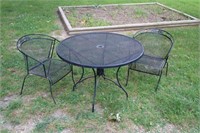 Mid Century Round Table & 2 Chairs