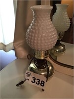 HOBNAIL DRESSER LAMP