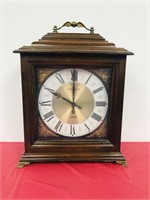 caravelle quartz mantle clock