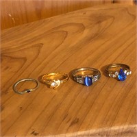 Gold Tone & Silver Tone Mixed Costume Ring Lot